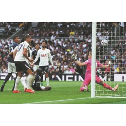 Tottenham Hotspur kärsi kaksi peräkkäistä tappiota tekemättä maalia liigassa